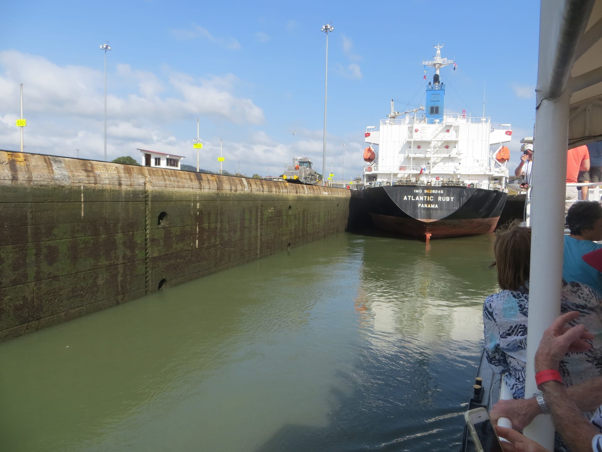 Cargo ship panama canal