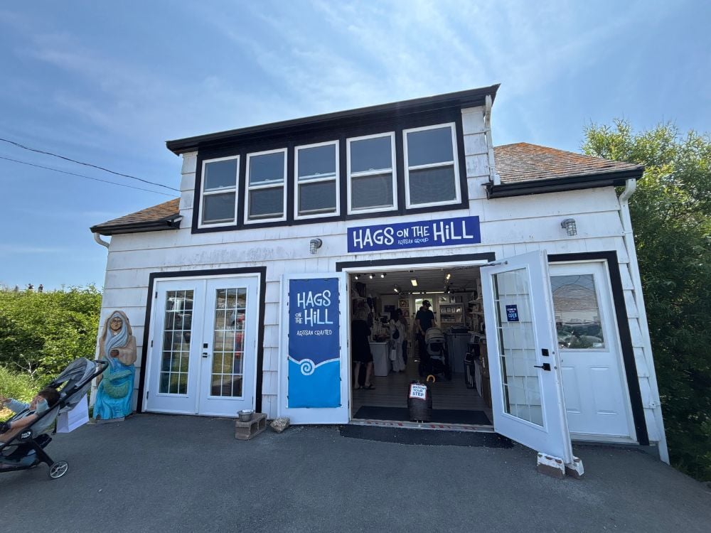 Local craft shop at Peggy's Cove
