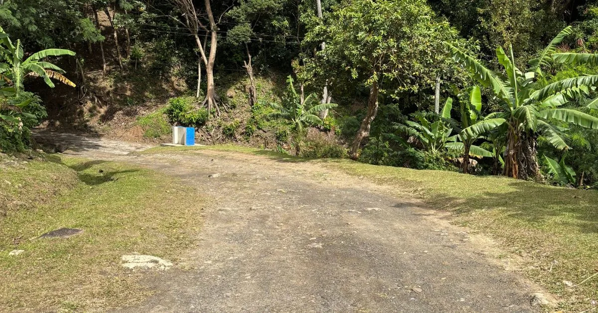 Unmarked rough single track road in St Lucia