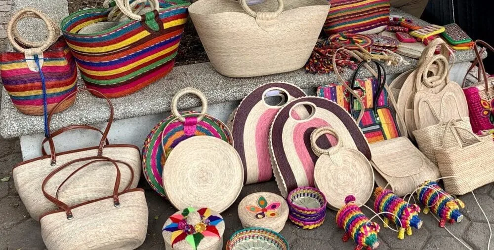 How to Snag a Travel Deal