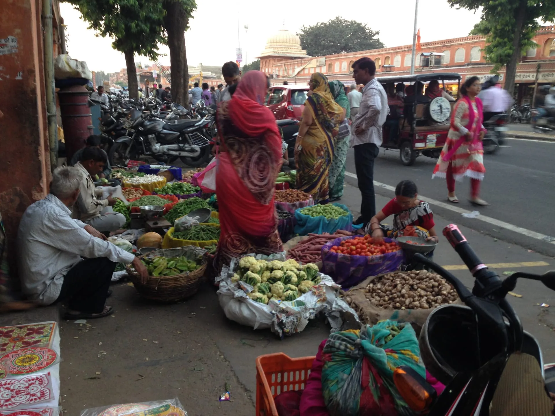 Jaipur street market vendors