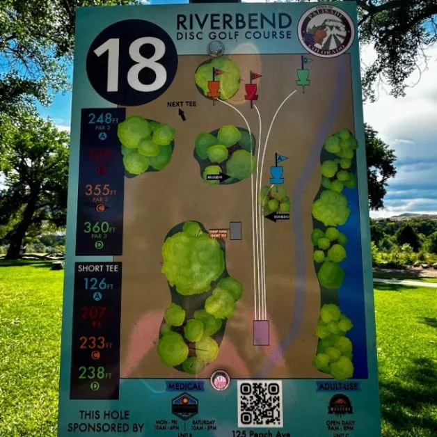 An information board showing the disc golf course in Palisade Colorado and Hole 18.