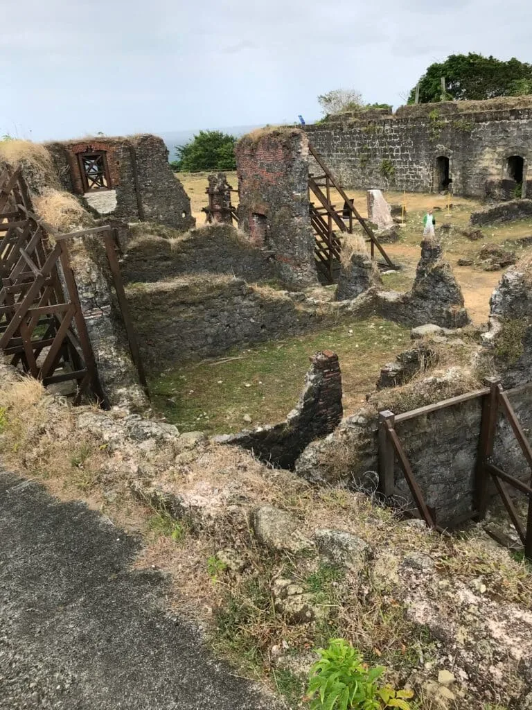 Forts from the day of pirates in Panama are today mainly stone ruins overlooking the Pacific Ocean.