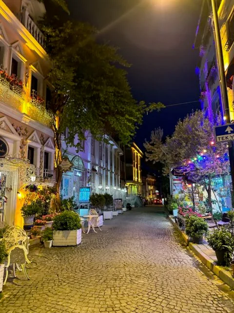 Night time street in Istanbul