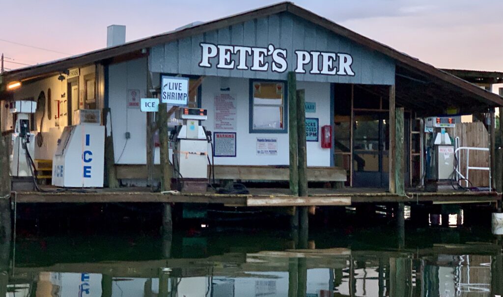 A shed on a pier in Crystal River has gas and sells items for fishing and sighseeing groups.