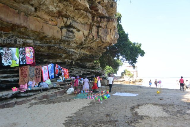 A beach market near Southbroom, East Coast