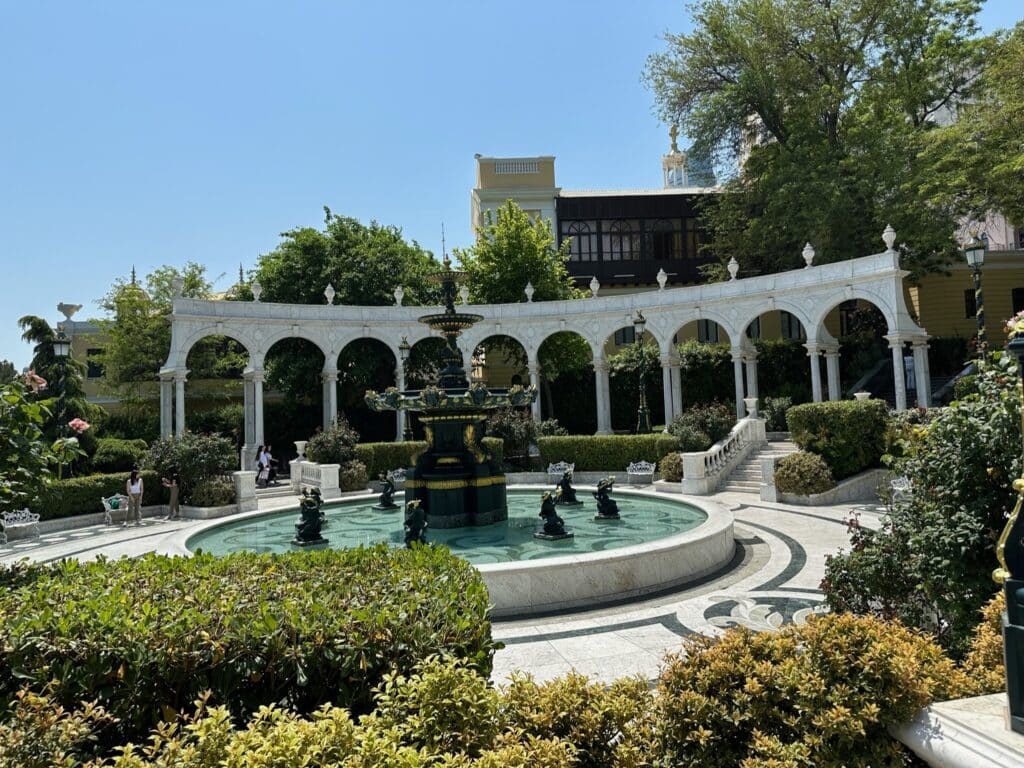 Philharmonic Park Complex Baku is a green area in the city with many fountains